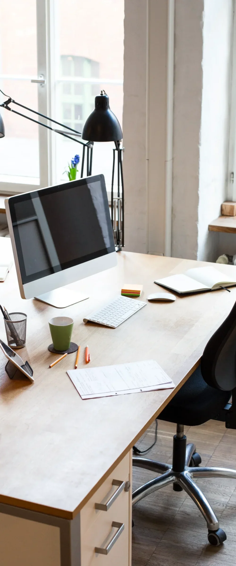 desk-with-documents
